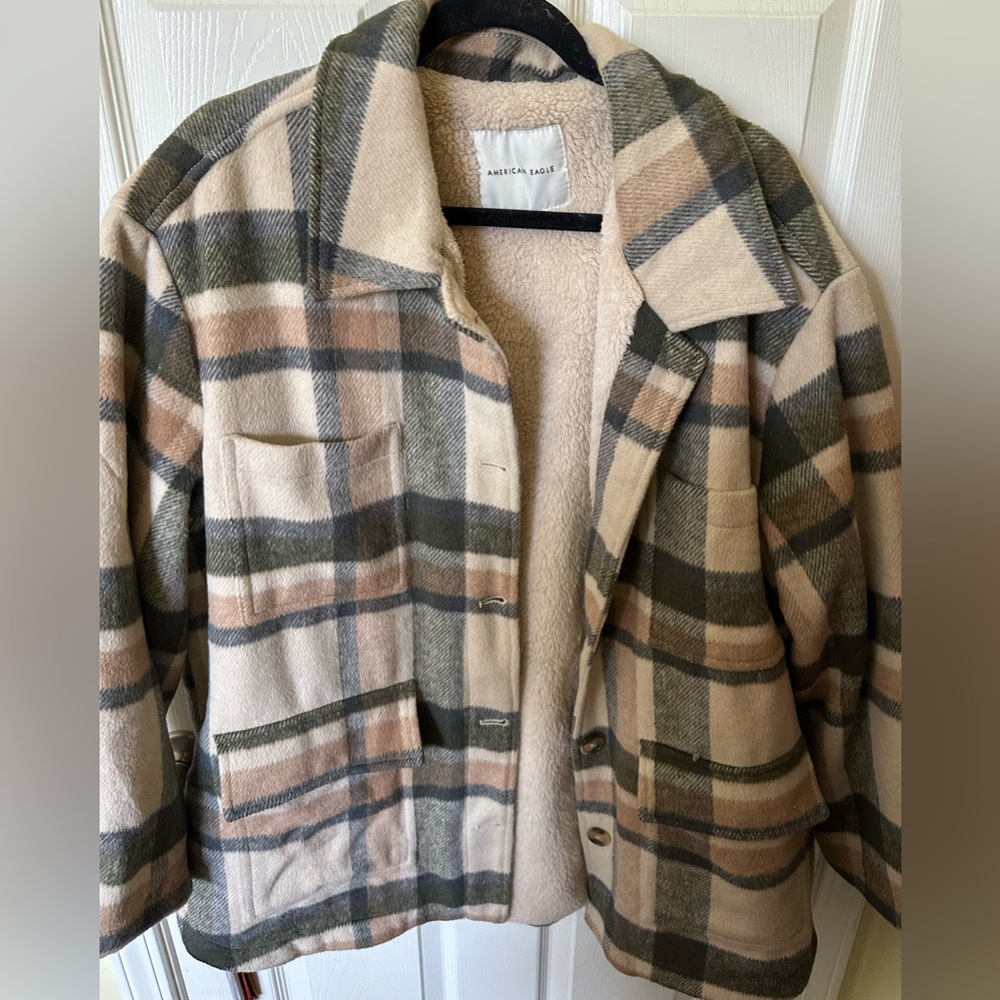 American Eagle Outfitters Cream and Green Teddy Jacket